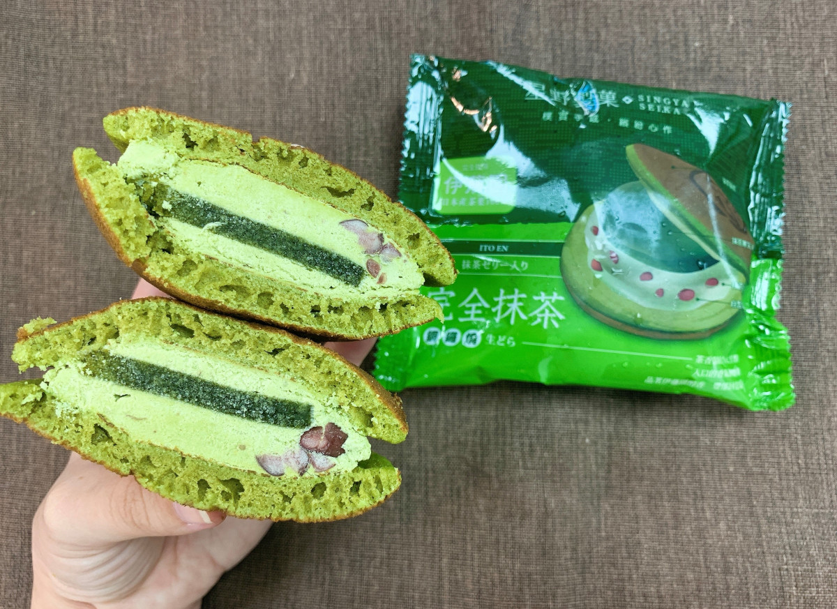 抹茶控搶吃！全家開賣星野完全抹茶銅鑼燒