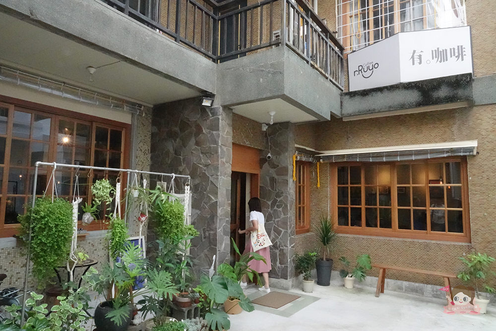 高雄 有。咖啡 自家烘焙咖啡豆 日式本格派手沖咖啡 Kono點滴式手沖 金澤式手沖 kono賽風 自家烘焙咖啡豆 義式咖啡 定食 甜點 小酌 私選音樂