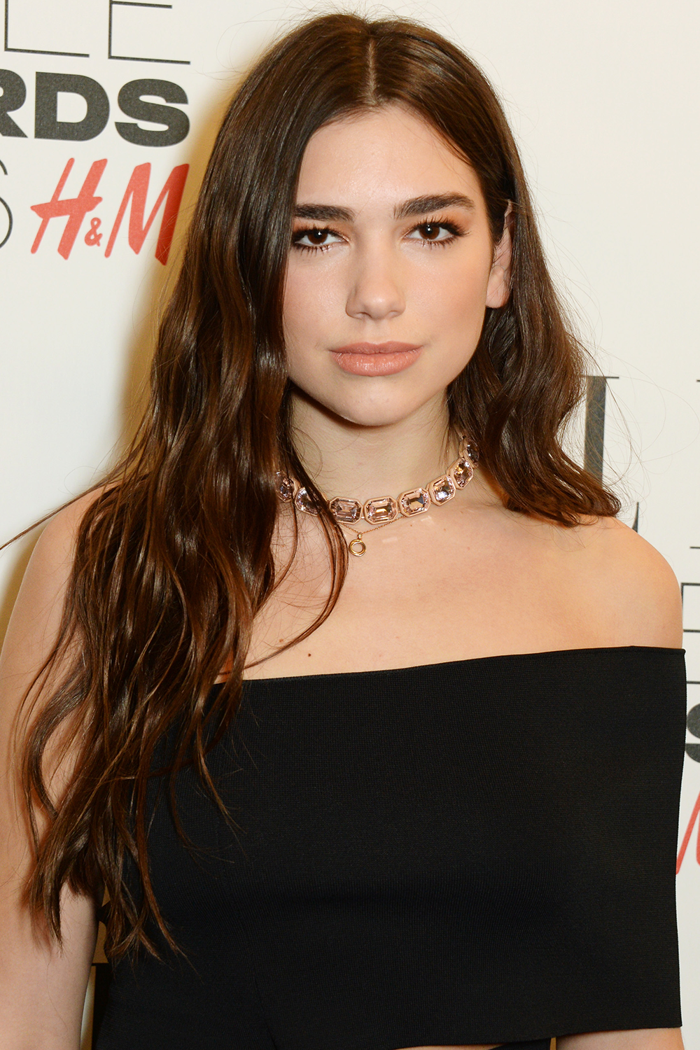 人気ドラマ出演者 アリアナ グランデとの 不仲説 の真相を告白