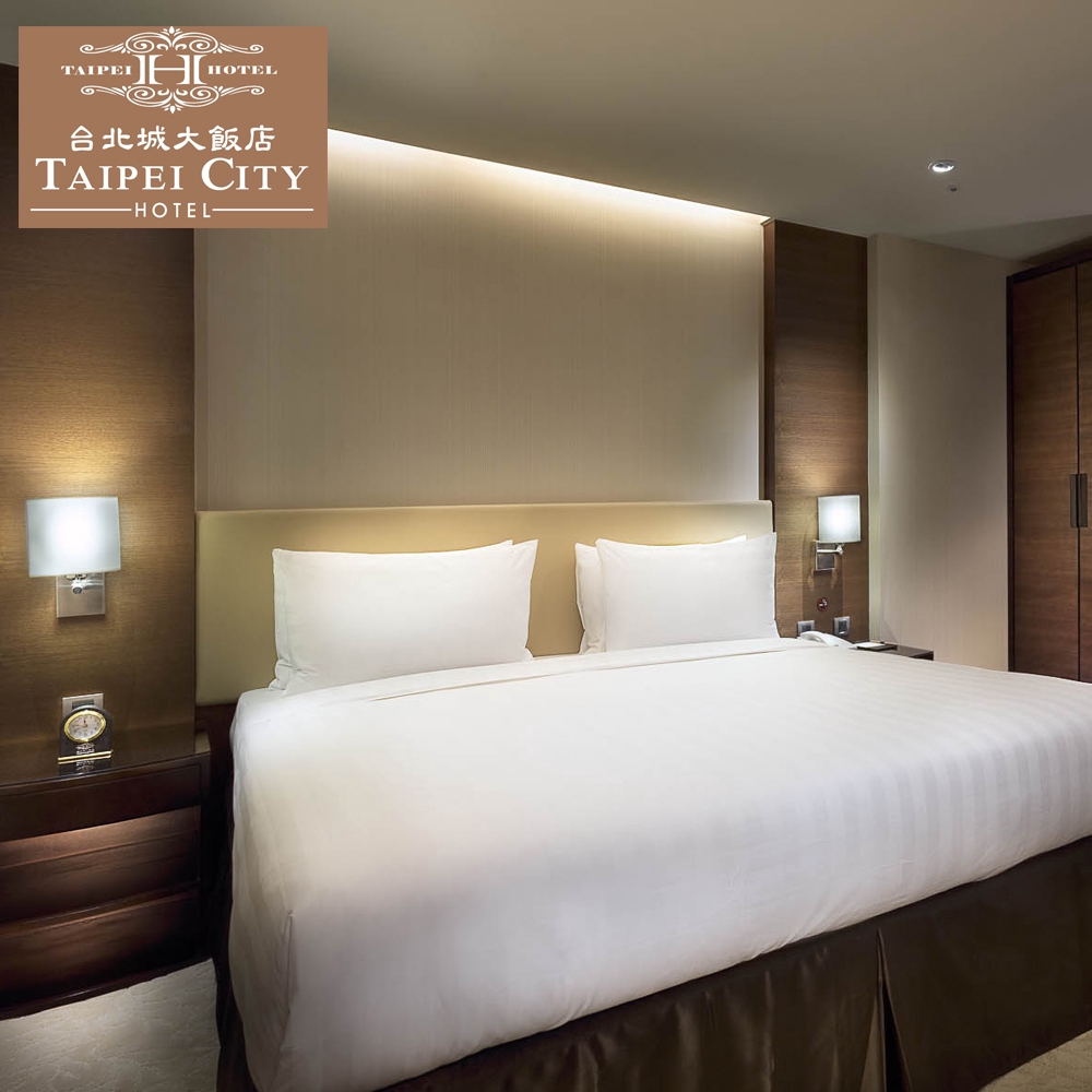 1.持本券可入住雙人精緻客房，含二客中西式自助早餐2.本票券已含服務費，除了特定日期（請參考說明12）之外，不分平假日皆可使用3.入住時間 15:00 開始 / 退房時間 12:00之前4.客房坪數：