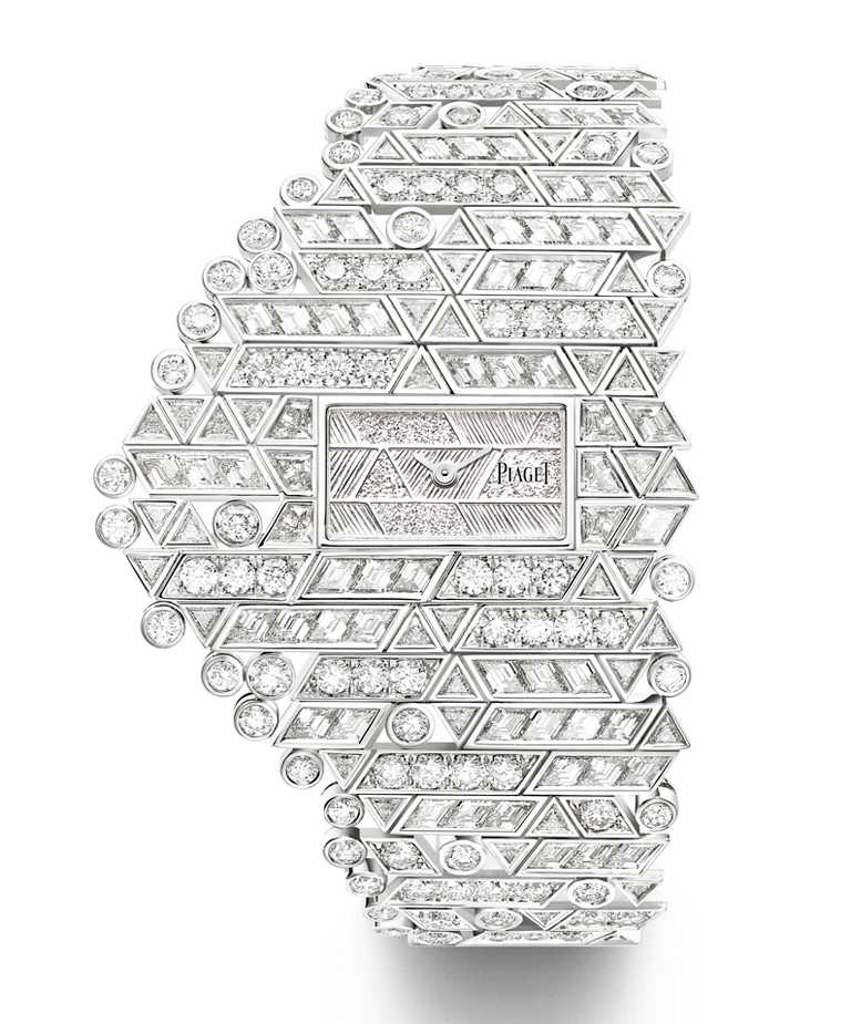 PIAGET「Golden Oasis系列」之「Play of Lights-White Horizons」頂級珠寶鑽石腕錶，18K白金錶殼，15.8mm╱15,100,000元。（圖╱PIAGET提供）