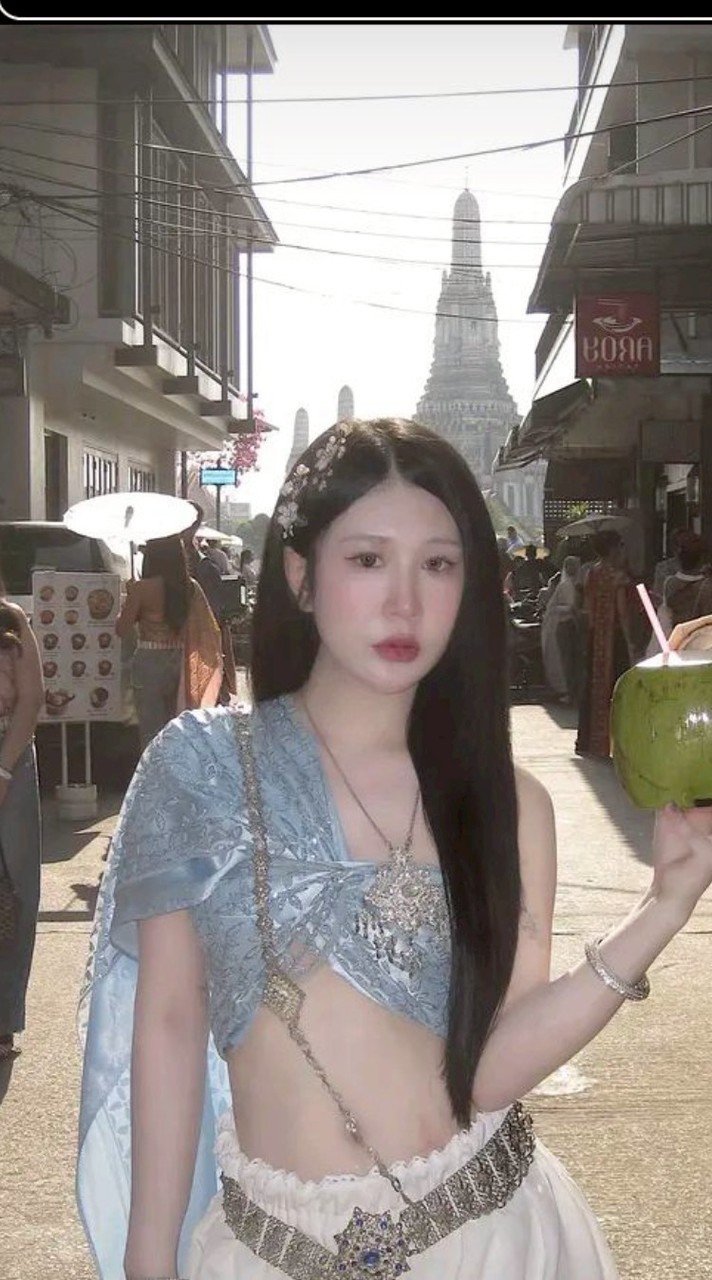 ด้อมเจ๊เอง😚😆😜🙄🤔😜😄😅