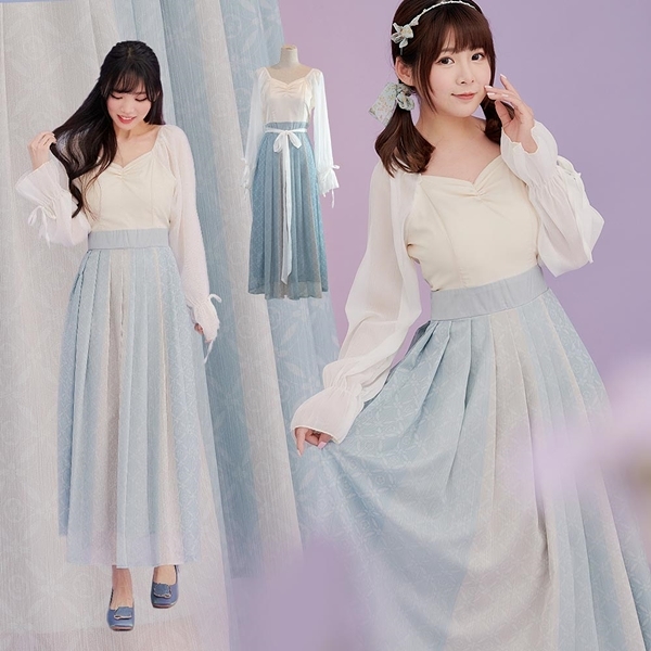 中國風方領古典百褶長袖長洋裝