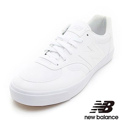 網球經典鞋型搭載REVlite超輕量中底以男性尺碼為主