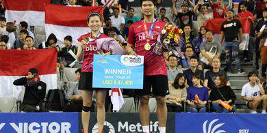 Podium Pertama Jordan/Debby Setelah All England 2016