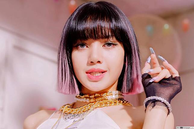 Yoshi Treasure pays tribute to Blackpink's Lisa in Treasure's new song 