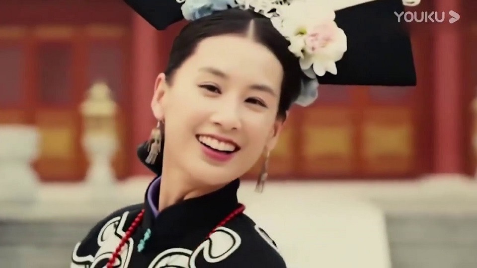 《乘風破浪的姐姐》後宮寵妃角色4：黃聖依 飾演《宮鎖沉香》敏妃