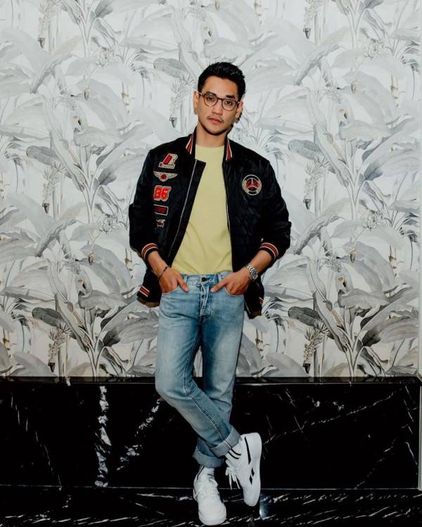  Bertema Cozy 80-an, 10 Momen Seru Ultah ke-30 Tahun Afgan Syahreza