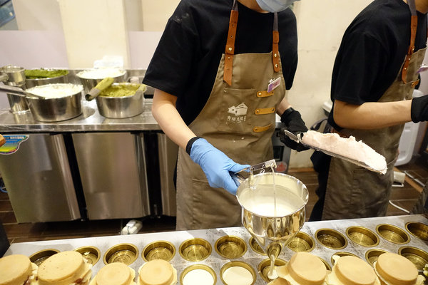 信義區車輪餅-青畑九號豆製所台北快閃店，新竹超人氣浮誇系車輪餅台北信義區03/01-04/22人氣口味和獨家口味統一時代百貨期間限定，台北好吃車輪餅