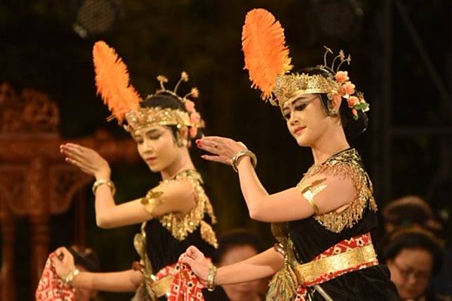 Mengenal Tari Serimpi Tarian Klasik Jawa Warisan Kerajaan Mataram Theasianparent Line Today