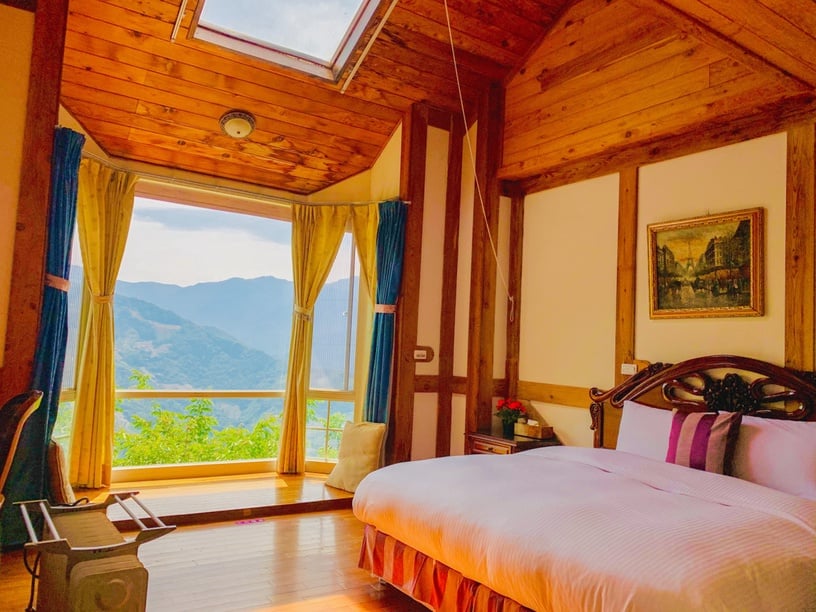 伴櫻花入睡！8間櫻花住宿推薦：奢華系露營、歐洲莊園風，一踏出房門就能將櫻花擁入懷