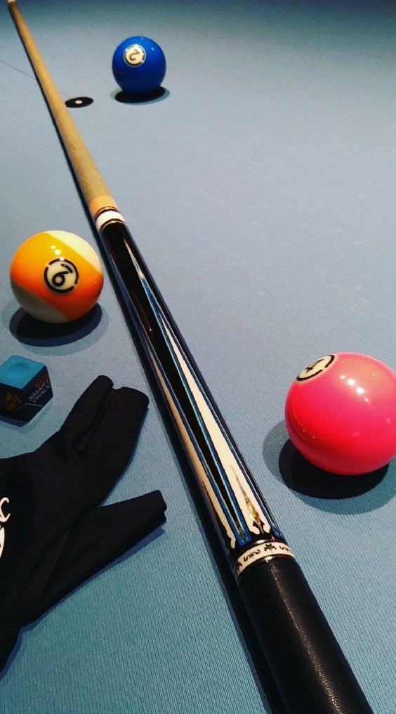 ビリヤードBilliards