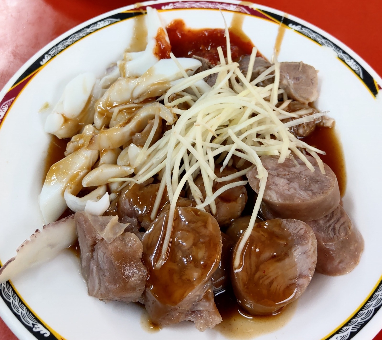 上讚粉腸肉圓