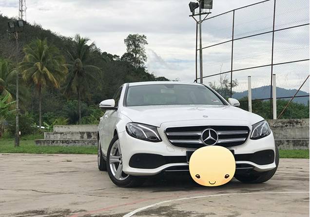 Duh! Pria Dicampakan karena Mobilnya Jelek, tapi Saat Bawa Mercedes, Si Cewek Malah Lakukan Hal Ini!