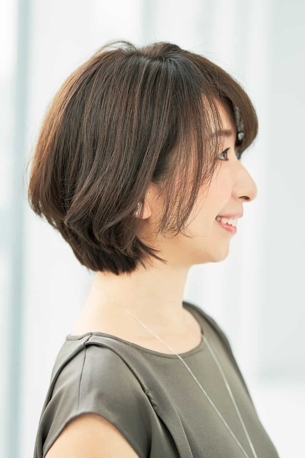 上品かつ洗練された印象の ハネにくい ふんわリッチヘア 40代の毎日ヘアスタイル