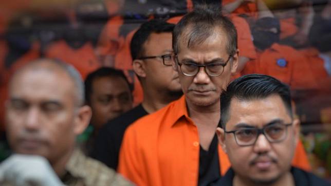 Ditangkap Polisi, Kemana Istri Tio Pakusadewo?
