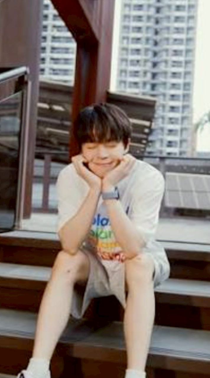 黃氏兄弟聊天群+黃氏兄弟的創作者