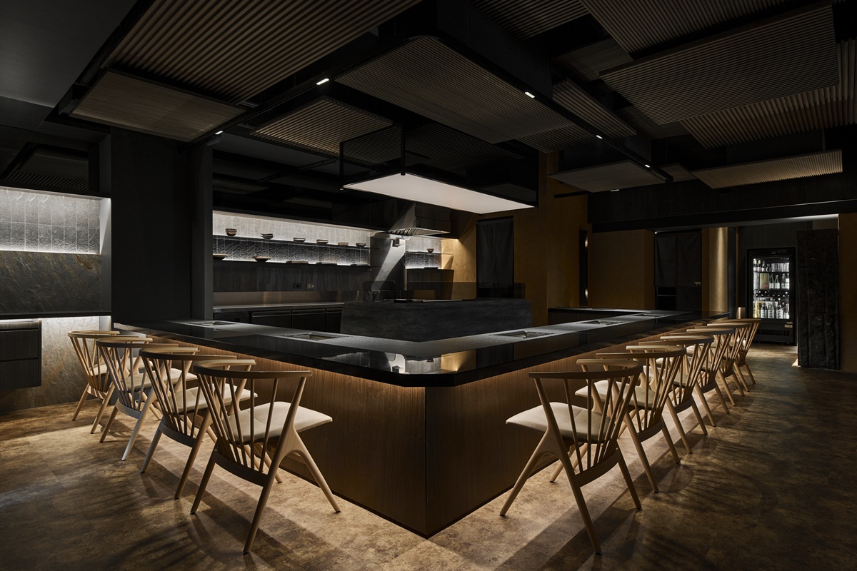 ８月超夯新開店７家！天花板級吃到飽、全台唯一韓式蔬食、千坪粵菜烤鴨五吃