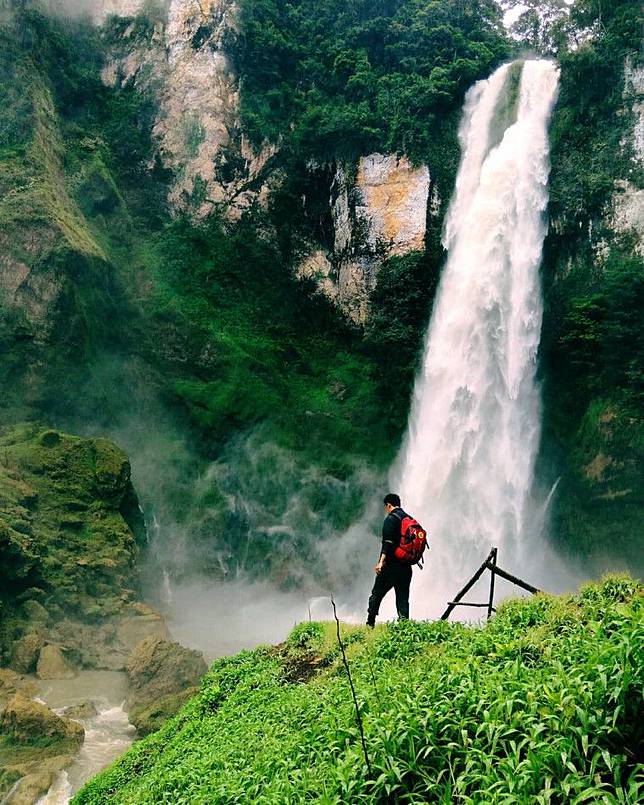 8 Wisata Sumba Selain Pantai Yang Nggak Kalah Indah