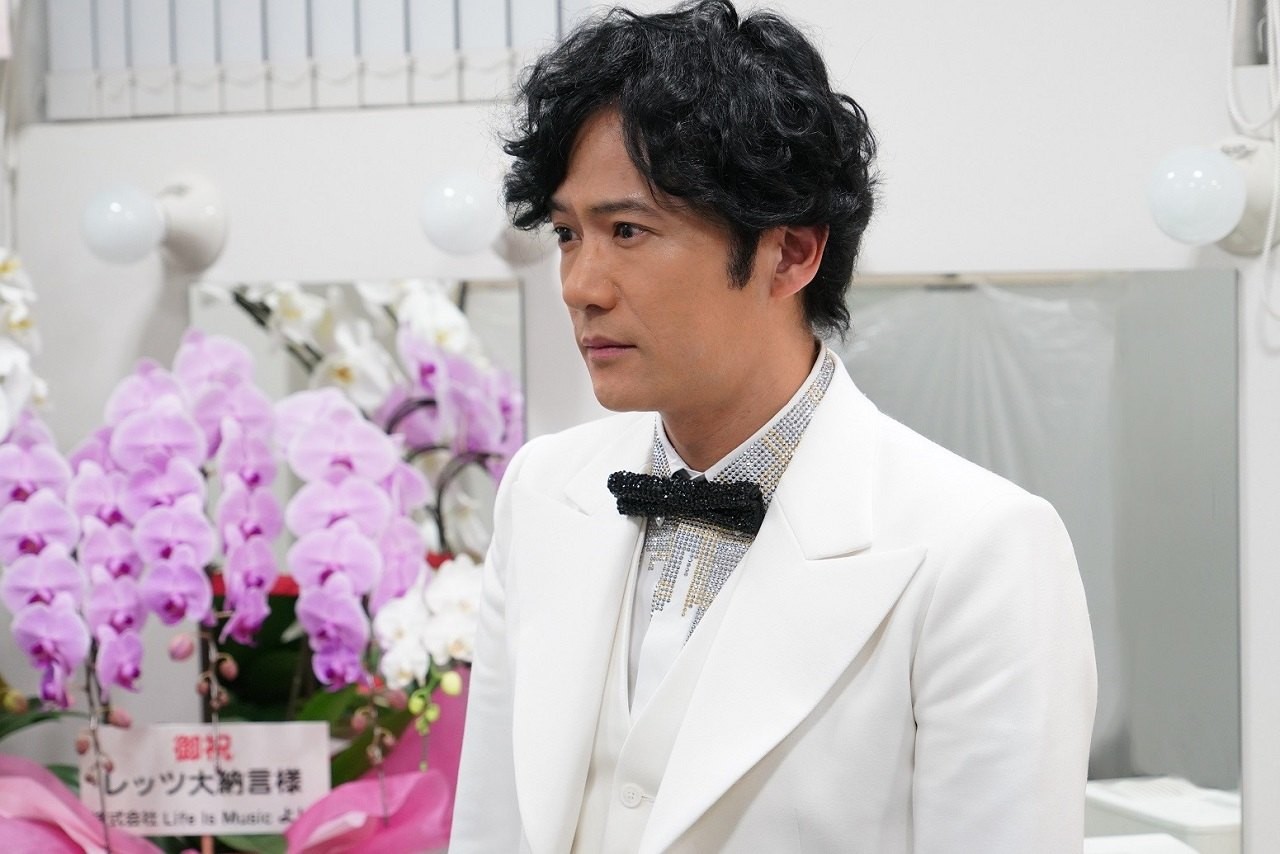 稲垣吾郎が香取慎吾主演の三谷作品に出演 歌っている彼とは違うので面白かった ザテレビジョン