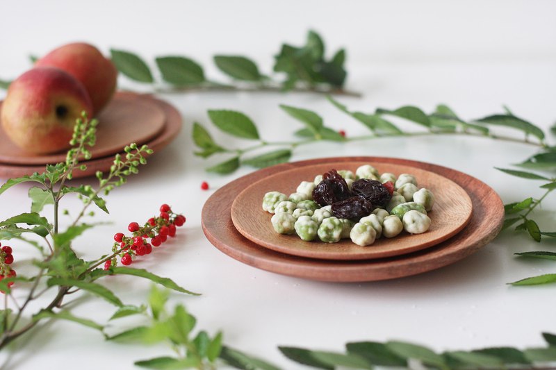 木盤組 適合外出野餐露營，辦公室午茶時光。 天然原木製作，手感溫潤，尺寸輕巧