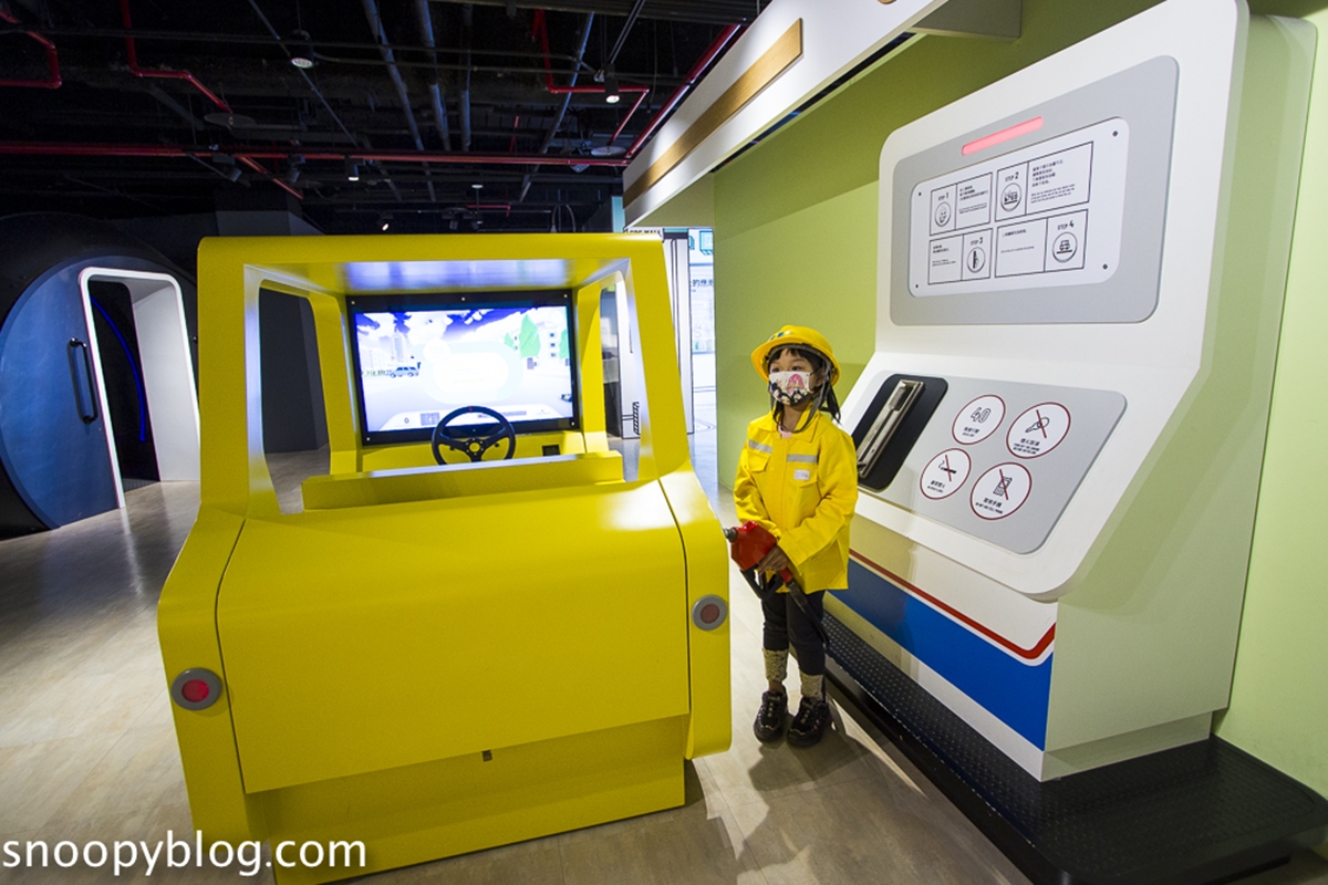 台北免費景點推薦！６處公園、室內景點必衝：台北最長溜滑梯、１日小加油員