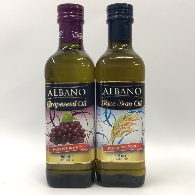 義大利ALBANO 100%葡萄籽油/100%玄米油 500ml來自義大利老牌ALBANO，推出100%葡萄籽、玄米油，適合涼拌、清炒，健康飲食無負擔。賞味期限：100%葡萄籽油2019.12.04/