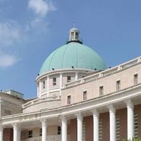 114亞洲大學新生群