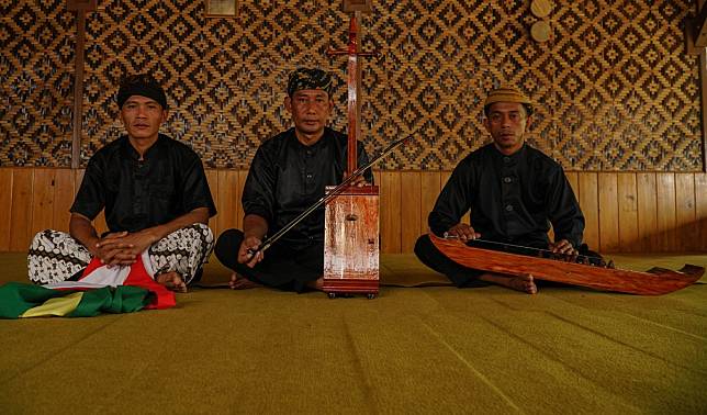 15 Alat Musik Chordophone Beserta Gambar And Cara Memainkan 6211