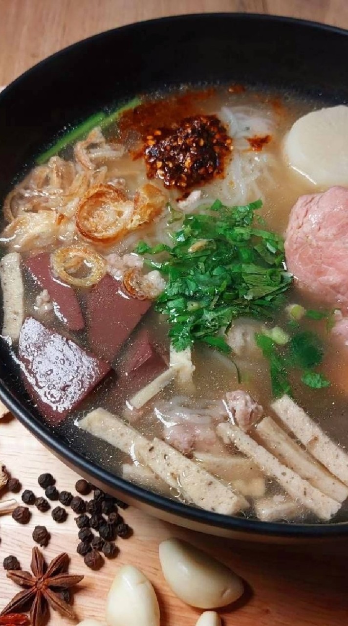 ร้านก๋วยจั๊บยั่วญวณ