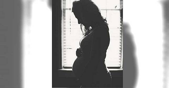 渣男爽完搞出人命！被逼婚「一把火燒死她」　19歲女火場淒厲慘叫