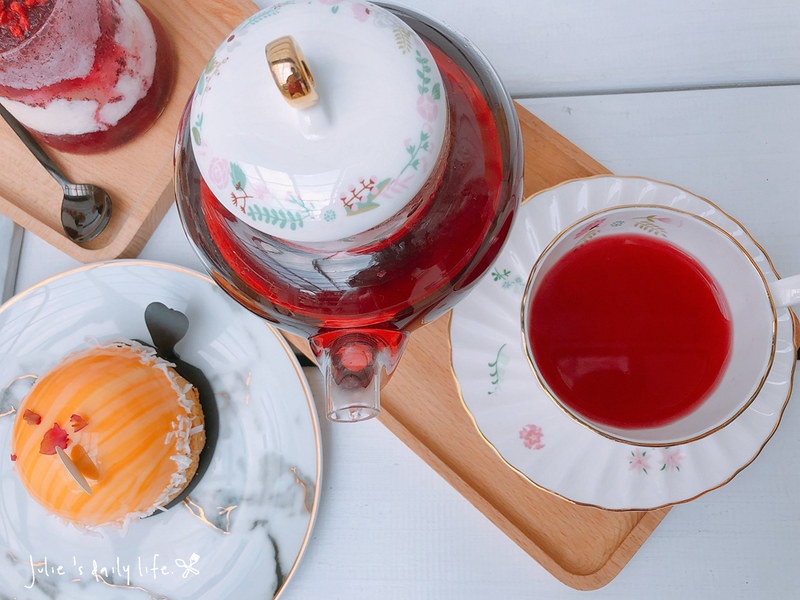 brunch,Eclipse cafe,下午茶,午餐,咖啡,日食,日食 eclipse cafe,日食 eclipse cafe 藝文店,日食咖啡,日食桃園,早午餐,桃園,桃園 下午茶,桃園日食,桃園藝文特區,氣泡飲,焗烤飯,甜點,義大利麵,藝文特區,藝文特區 早午餐,藝文特區咖啡,蛋糕 @跟著Julie一起走吧