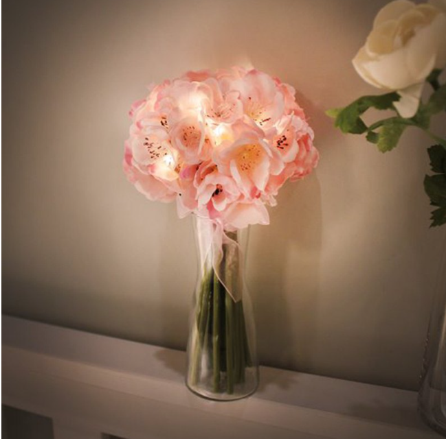 Via K Studio 櫻花花束燈