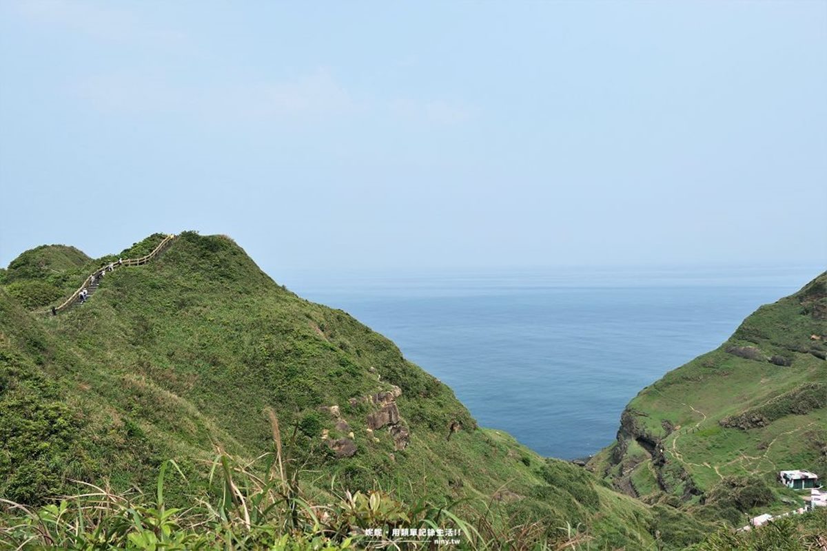 最快５分鐘輕鬆攻頂！新北９條懶人步道：台版「奧入瀨溪流」、絕美陰陽海