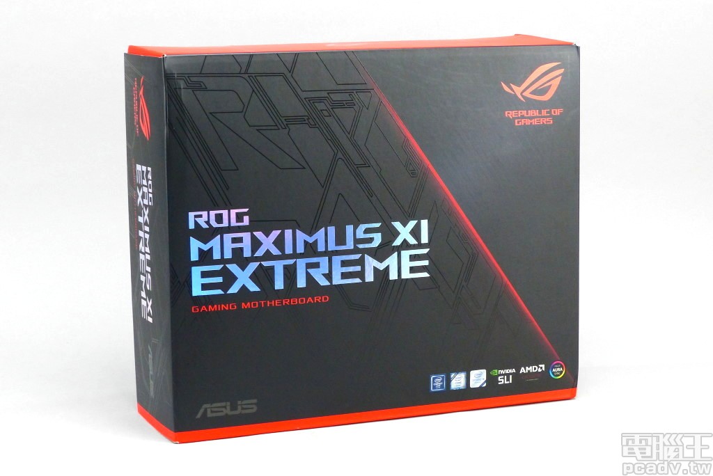ROG Maximus XI Extreme 採用較為簡潔的包裝，型號一目瞭然