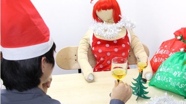 隨時「壁咚」都ok！日本推出可活動式人形抱枕