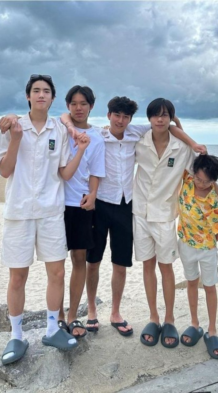 💥สมาคมคนรักBusกับ Ice Hokky💥
