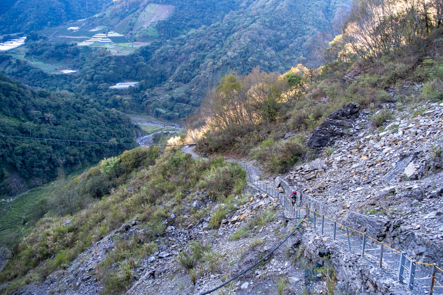 山女孩MelissaxMao冒險生活_八通關上玉山-2963.jpg