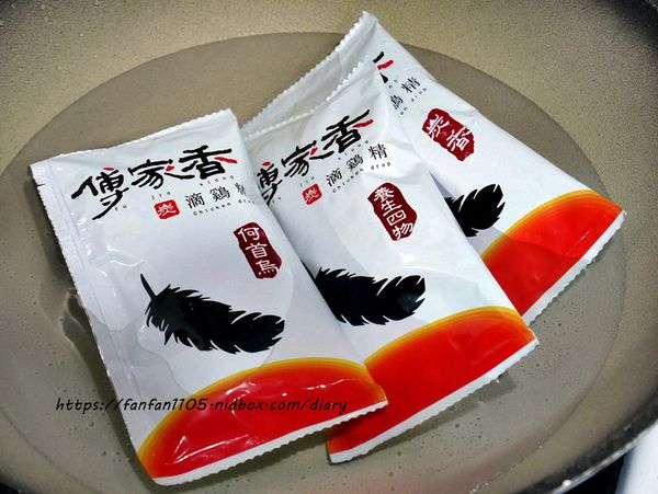 滴雞精推薦【傅家香炭滴雞精】#放山黑羽土雞 #古法製作 #炭火滴雞精 #原味炭香滴雞精 #四物滴雞精 #何首烏滴雞精 #七倍膠原蛋白 (8).JPG