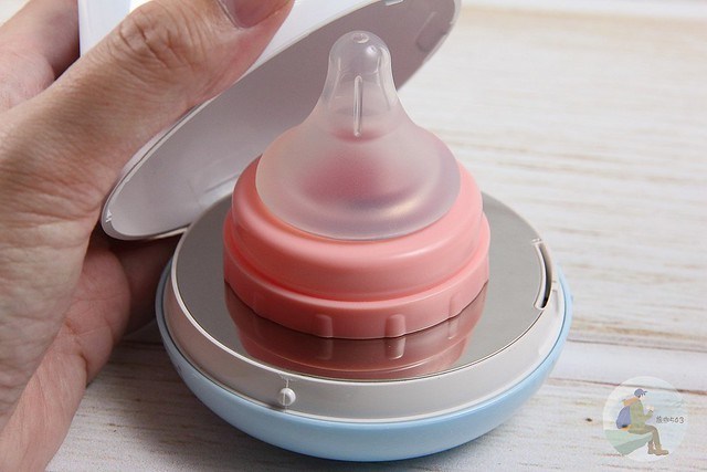 嬰兒奶嘴UV滅菌器