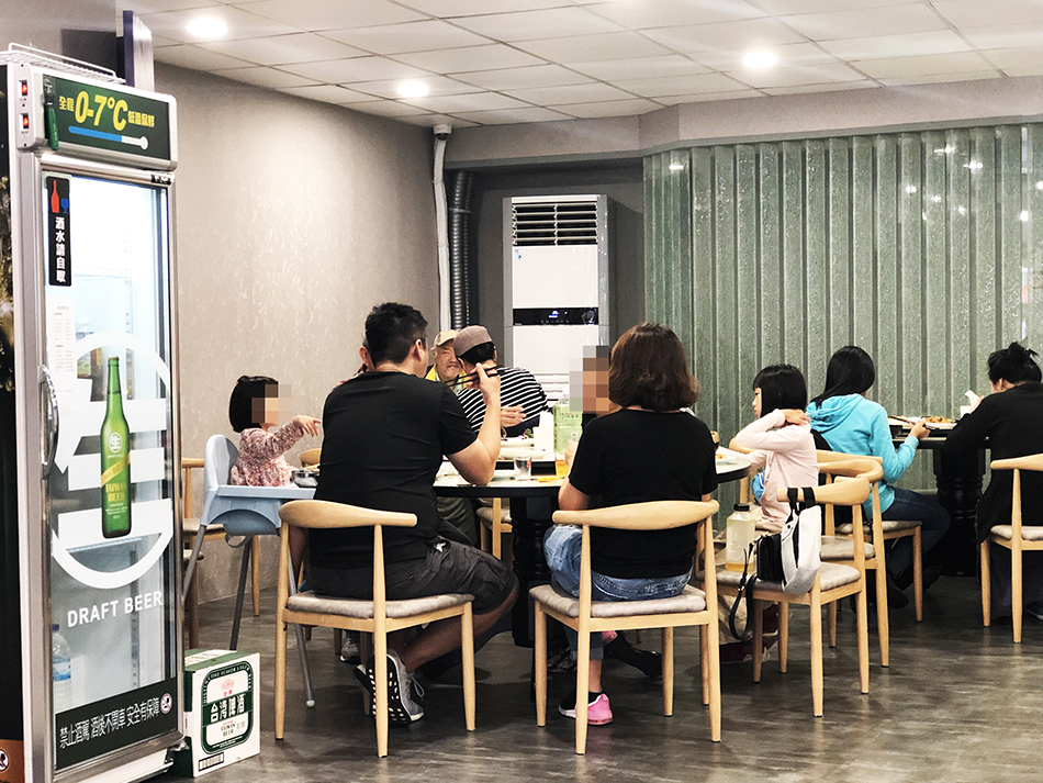 熹正園,熹正園東北精緻麵食,東北菜館,好吃酸菜白肉鍋,酸菜白肉鍋推薦,東北麵食館,內湖外省菜,內湖聚餐,年菜推薦,年菜外帶,內湖家庭聚餐