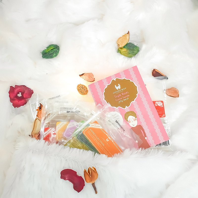 限量免運 原價 1,094，限時45折 買40ml裸包*5(隨機款) 送 40ml謝曬皮*1(隨機款) 眾多媒體、部落客、明星真心、女人我最大推薦 單月狂銷十萬瓶 榮獲2019臺灣精品獎 明星商品「神