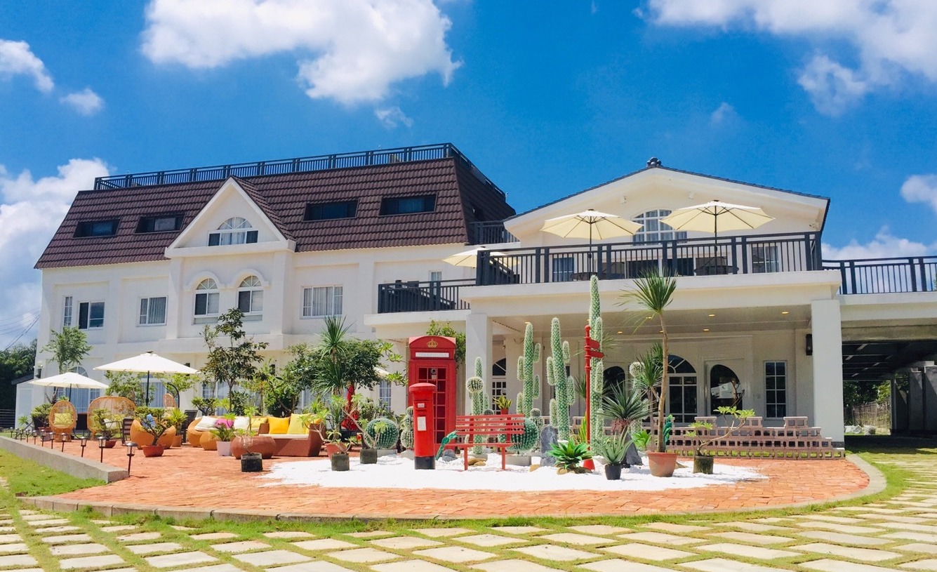 瓦樣山巷-異國蔬食料理餐廳民宿