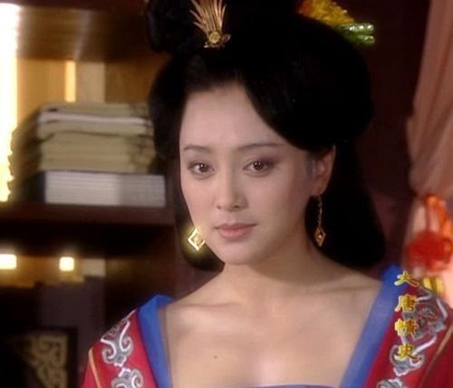 秦嵐古裝角色1：秦嵐 飾演《大唐情史》武則天