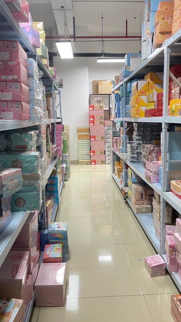 โกดังArt Toysลับๆ