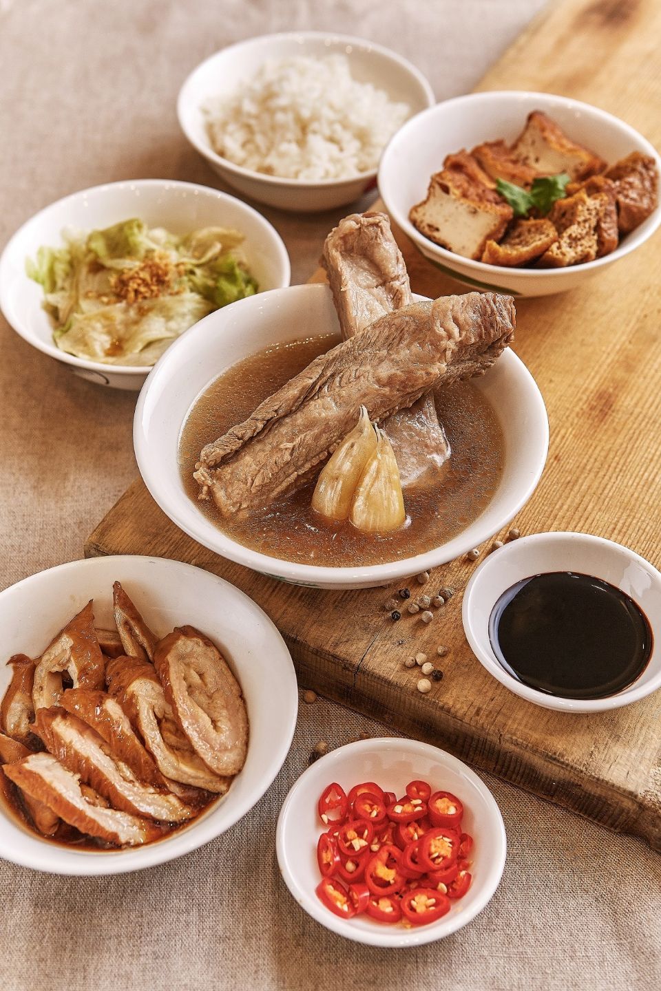 黃細亞肉骨茶 招牌必點餐點和價格