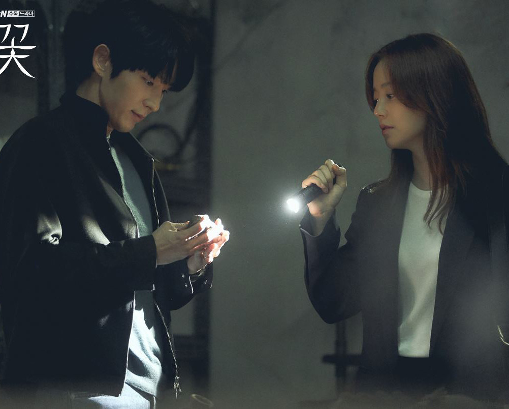 《惡之花》網友猜測分析5：『白熙成』醒了，賢收&智元怎麼辦？