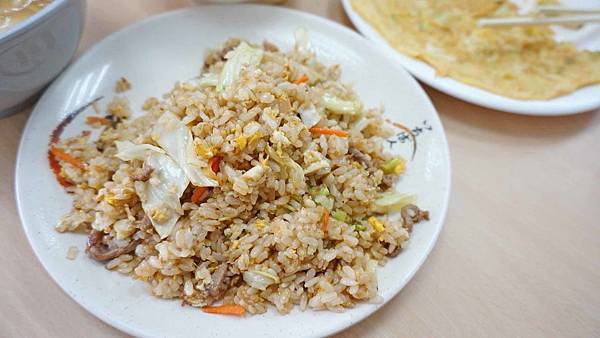 【板橋美食】花枝爸熱炒餐廳-在地人推薦便宜又美味的美食小吃 【板橋美食】花枝爸熱炒餐廳-在地人推薦便宜又美味的美食小吃