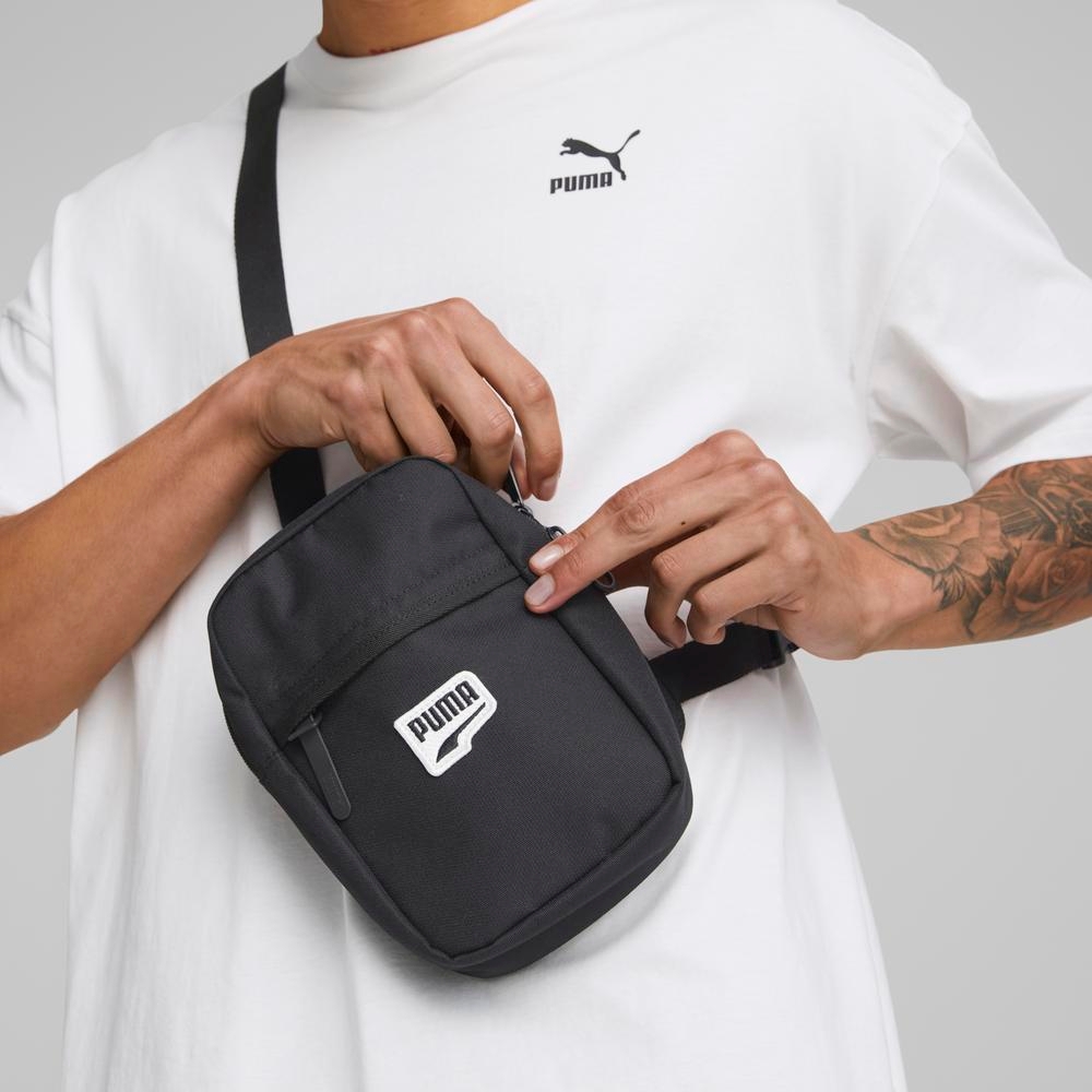 PUMA Downtown 男女 前背式 側背小包 黑
