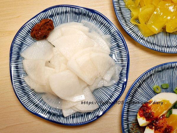 【汐止美食】鄉下人-豬血湯肉燥麵 #古早味 #豬血湯 #燙青菜 #香辣麵 路邊攤價格，冷氣開放文青風店面 (26).JPG